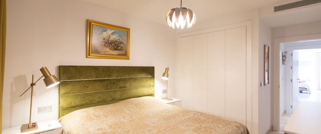 Resale - apartment - Marbella - Nueva Andalucía