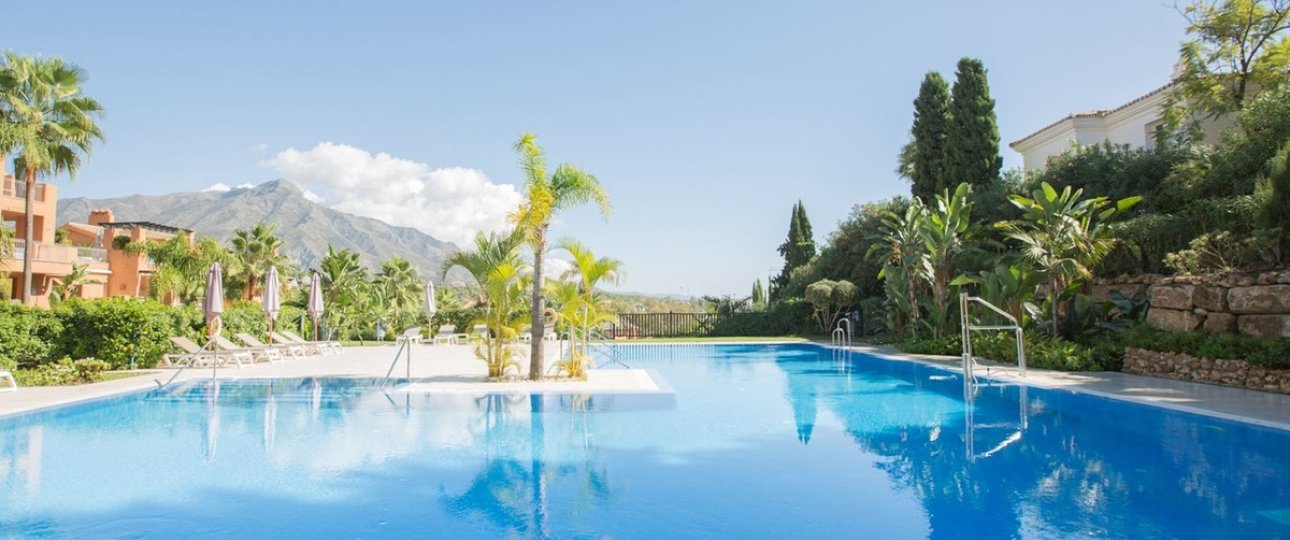 Resale - apartment - Marbella - Nueva Andalucía