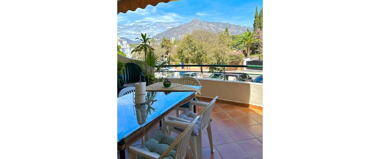 Resale - apartment - Marbella - Nueva Andalucía