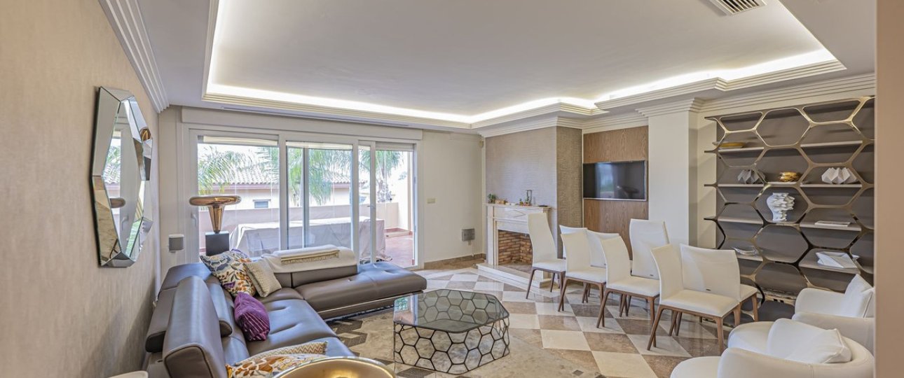 Resale - apartment - Marbella - Nueva Andalucía