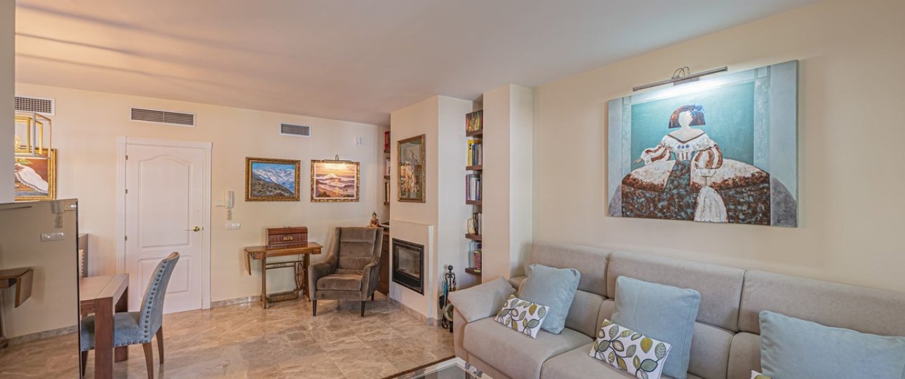 Resale - apartment - Marbella - Nueva Andalucía