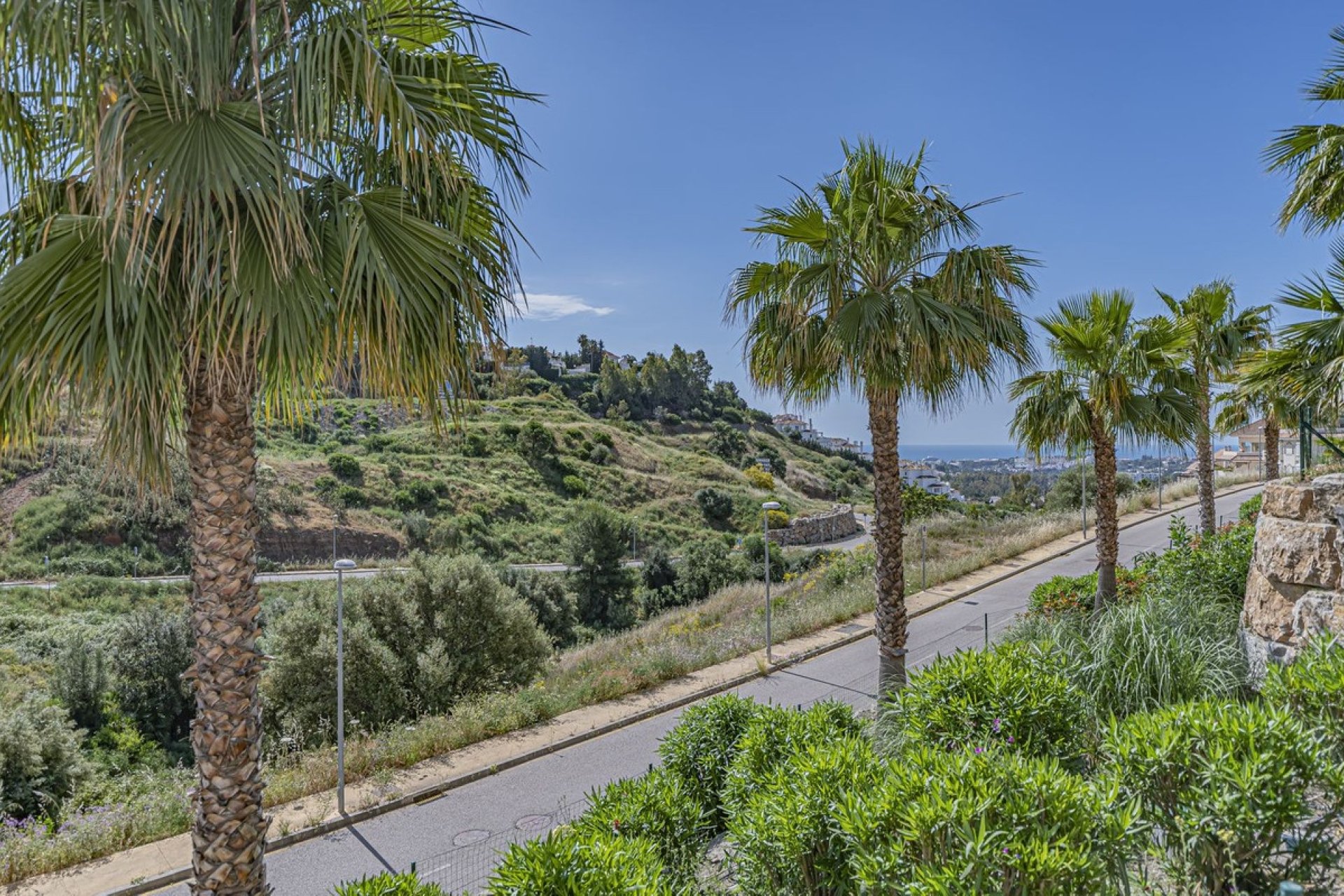 Resale - apartment - Marbella - Nueva Andalucía