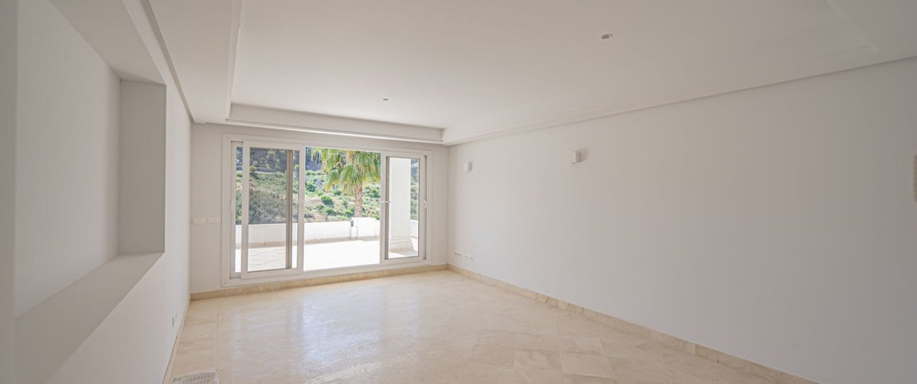 Resale - apartment - Marbella - Nueva Andalucía