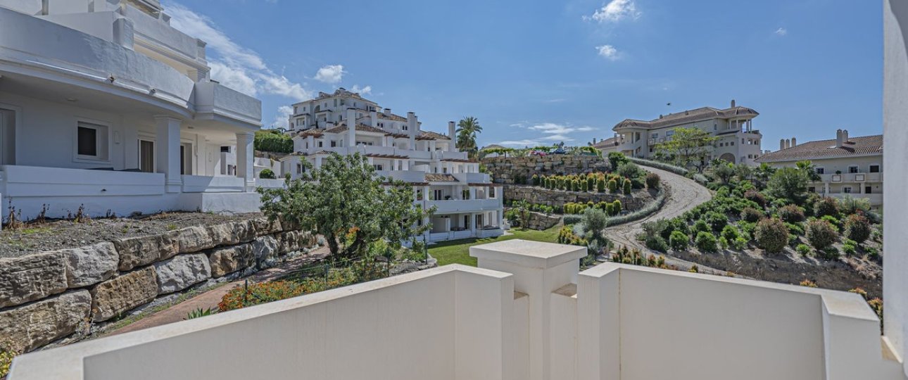 Resale - apartment - Marbella - Nueva Andalucía