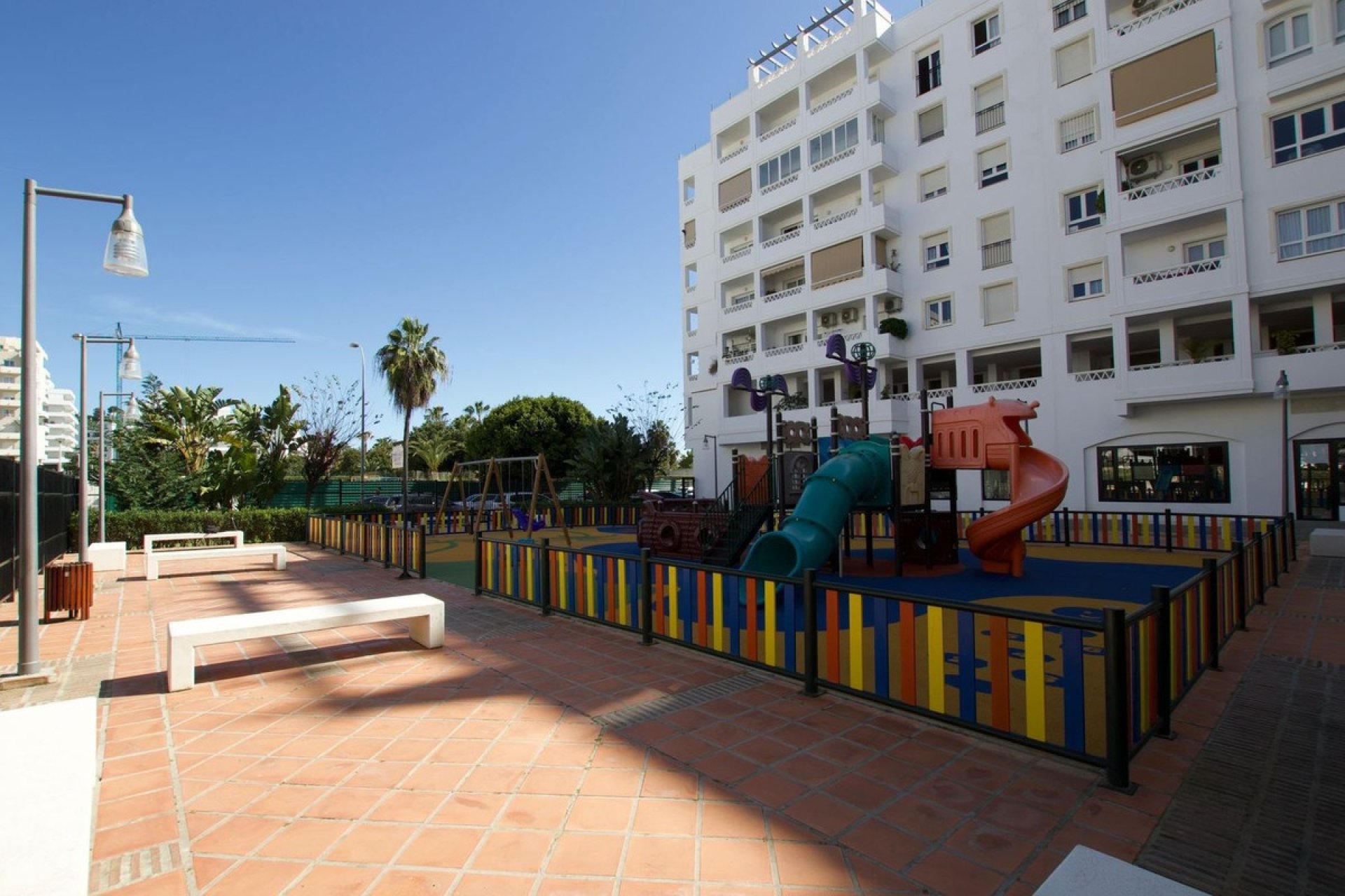 Resale - apartment - Marbella - Nueva Andalucía