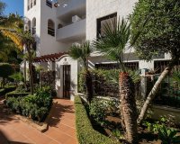 Resale - apartment - Marbella - Nueva Andalucía