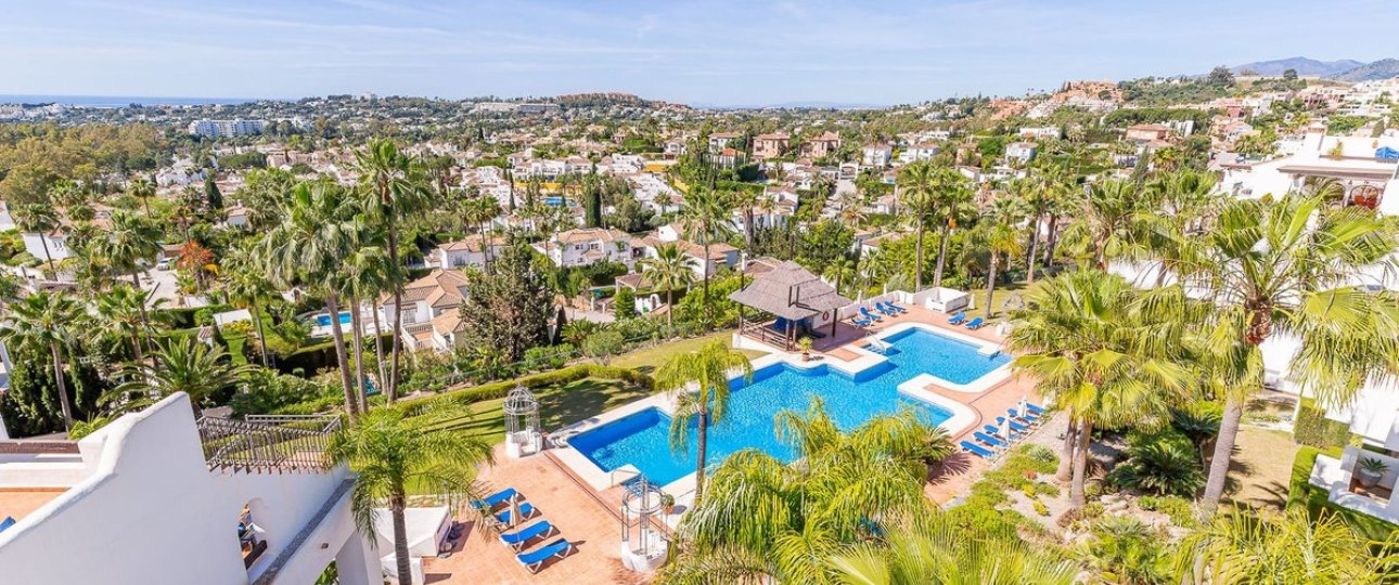 Resale - apartment - Marbella - Nueva Andalucía