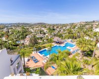 Resale - apartment - Marbella - Nueva Andalucía