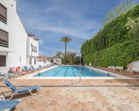 Resale - apartment - Marbella - Nueva Andalucía