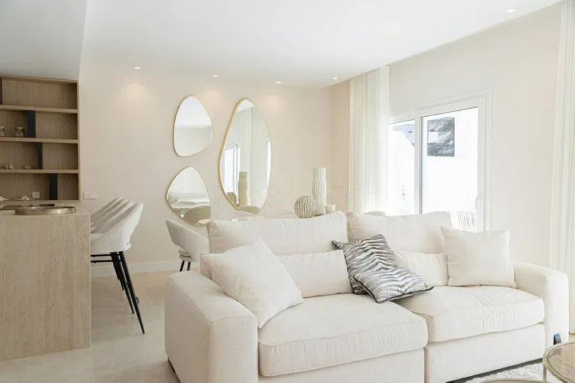 Resale - apartment - Marbella - Nueva Andalucía