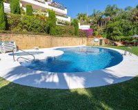 Resale - apartment - Marbella - Nueva Andalucía