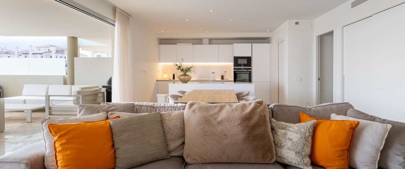 Resale - apartment - Marbella - Nueva Andalucía
