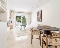 Resale - apartment - Marbella - Nueva Andalucía