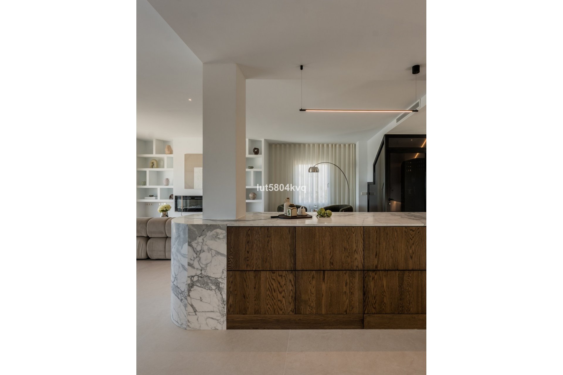 Resale - apartment - Marbella - Nueva Andalucía