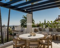 Resale - apartment - Marbella - Nueva Andalucía