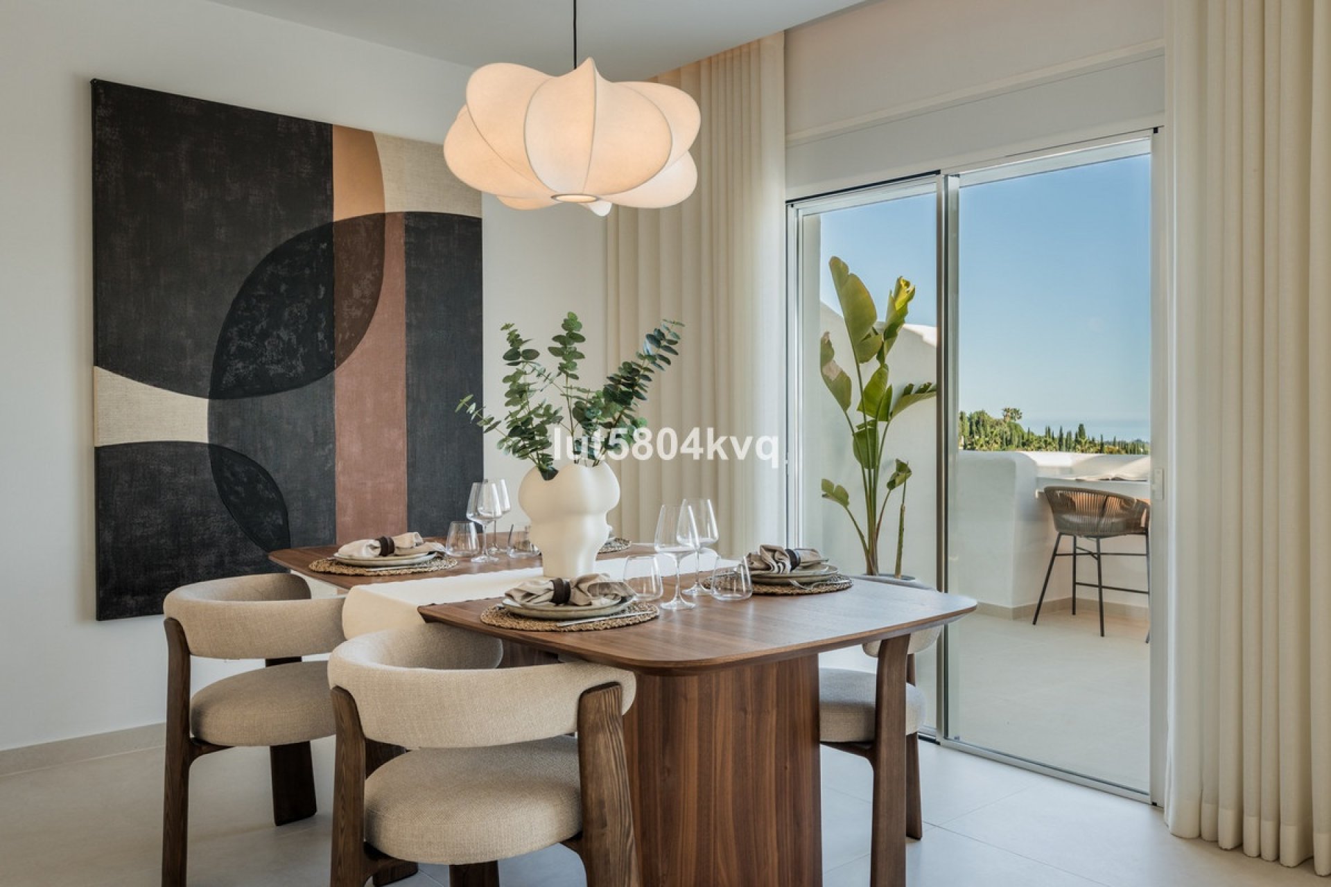 Resale - apartment - Marbella - Nueva Andalucía