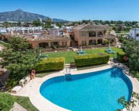 Resale - apartment - Marbella - Nueva Andalucía