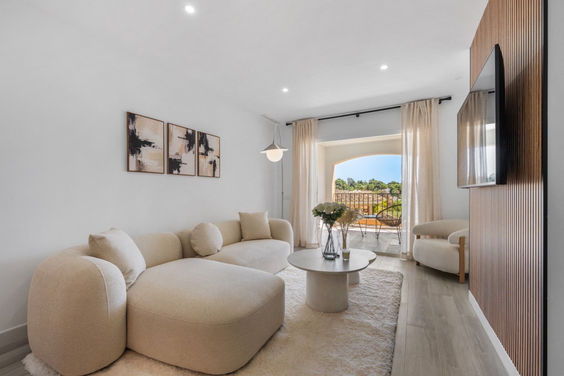 Resale - apartment - Marbella - Nueva Andalucía
