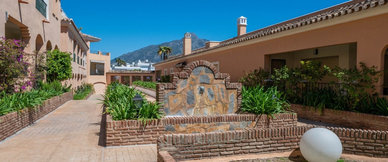 Resale - apartment - Marbella - Nueva Andalucía