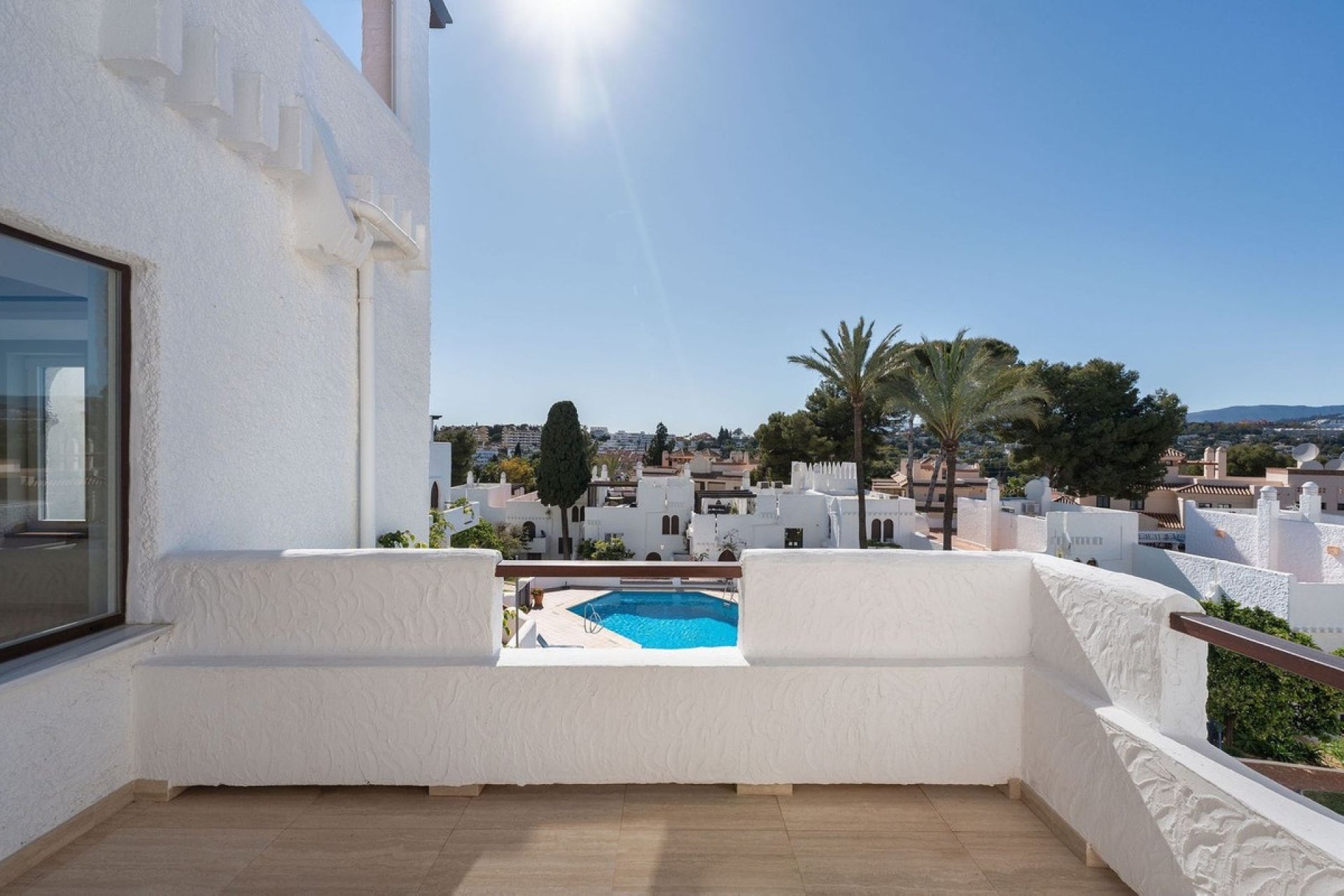 Resale - apartment - Marbella - Nueva Andalucía