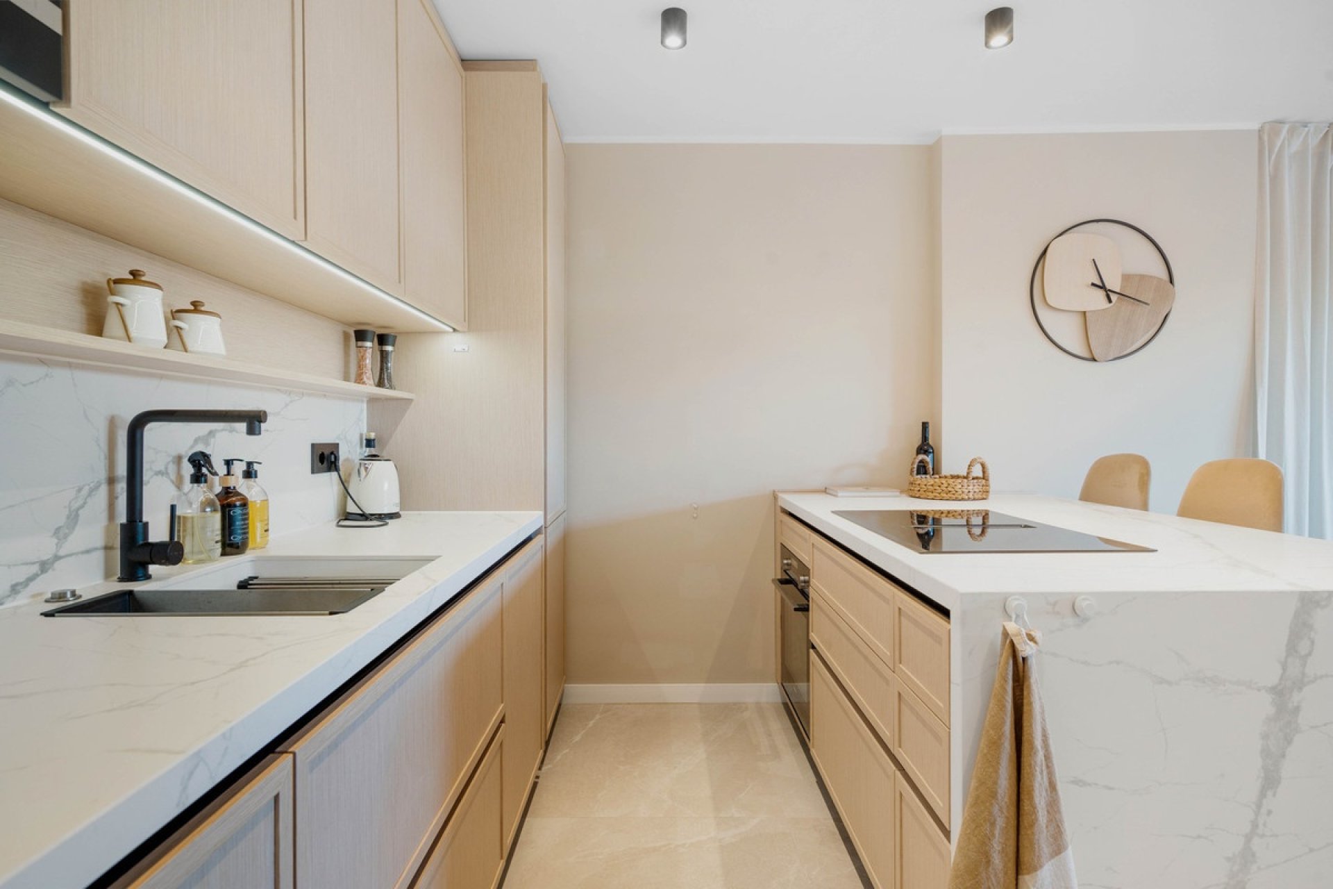 Resale - apartment - Marbella - Nueva Andalucía