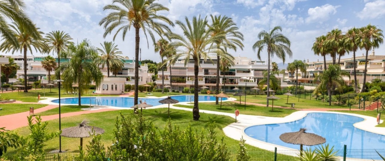 Resale - apartment - Marbella - Nueva Andalucía