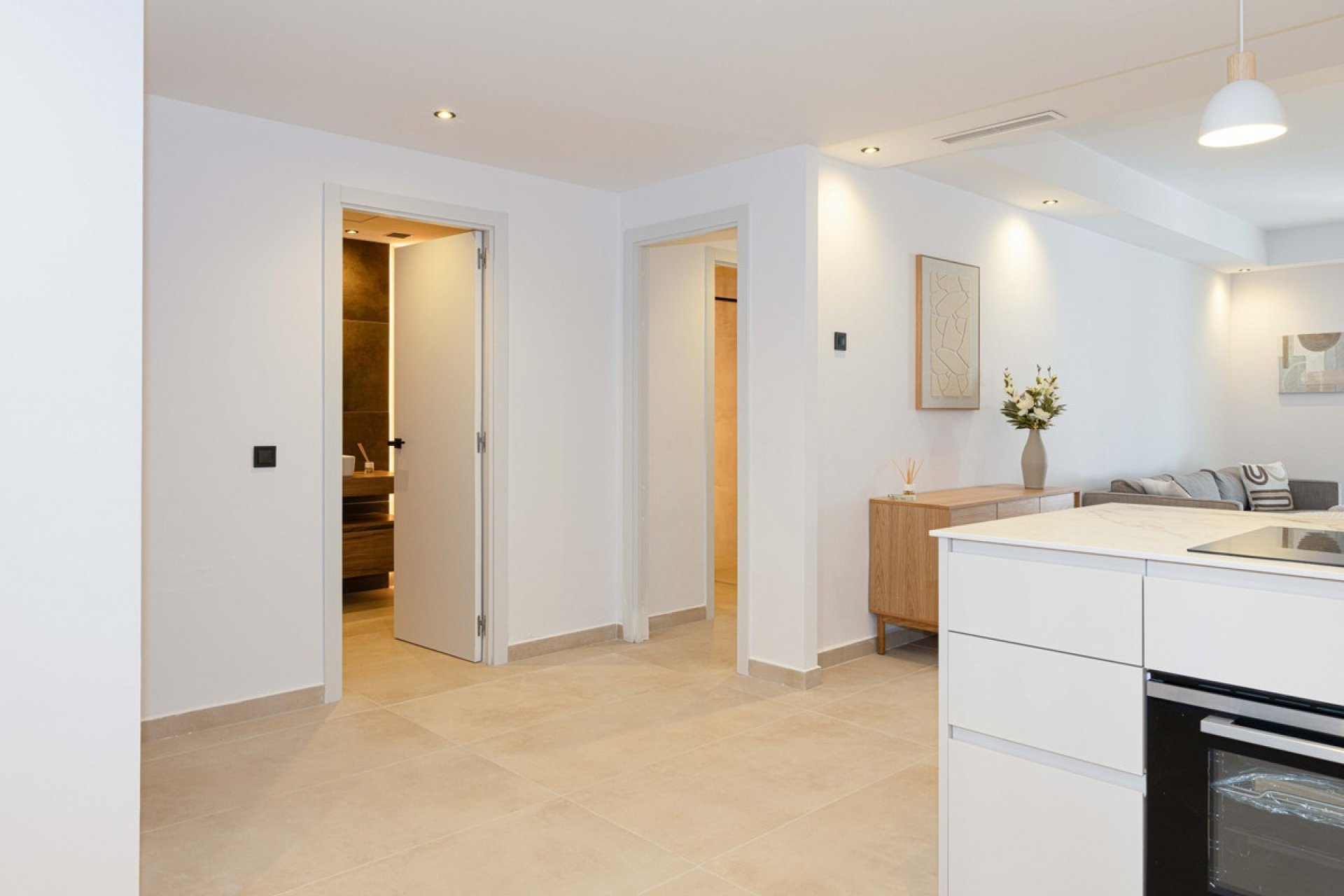 Resale - apartment - Marbella - Nueva Andalucía