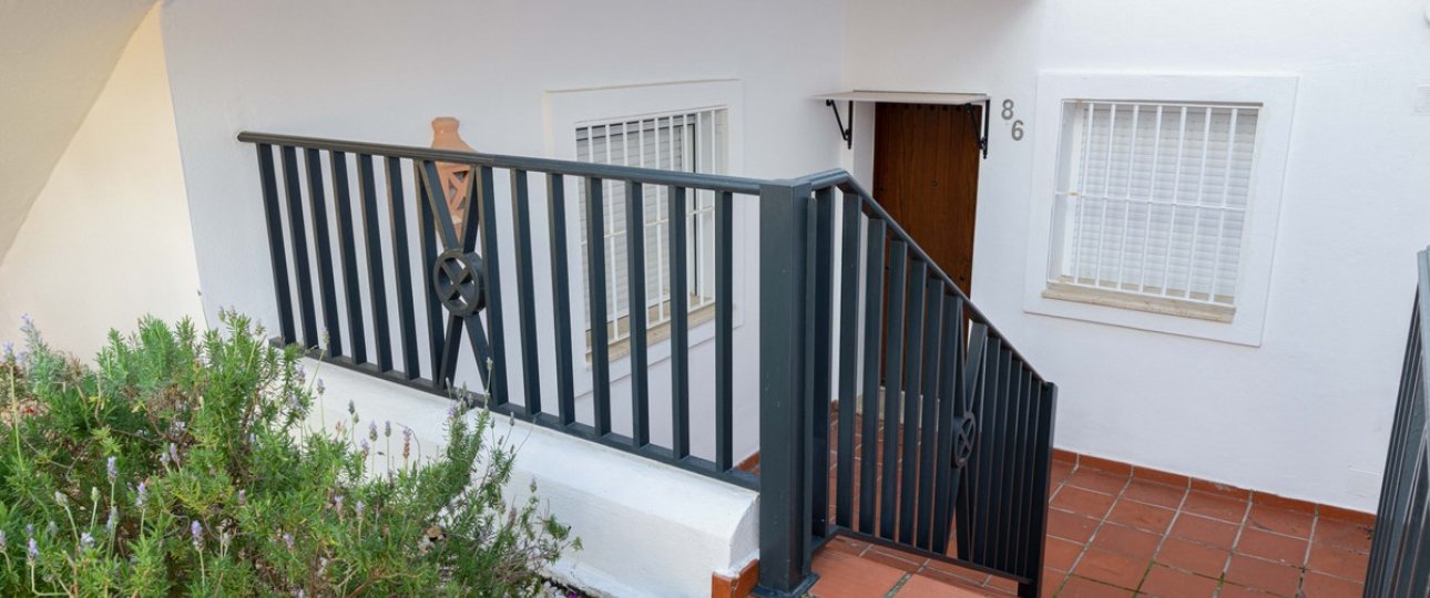 Resale - apartment - Marbella - Nueva Andalucía