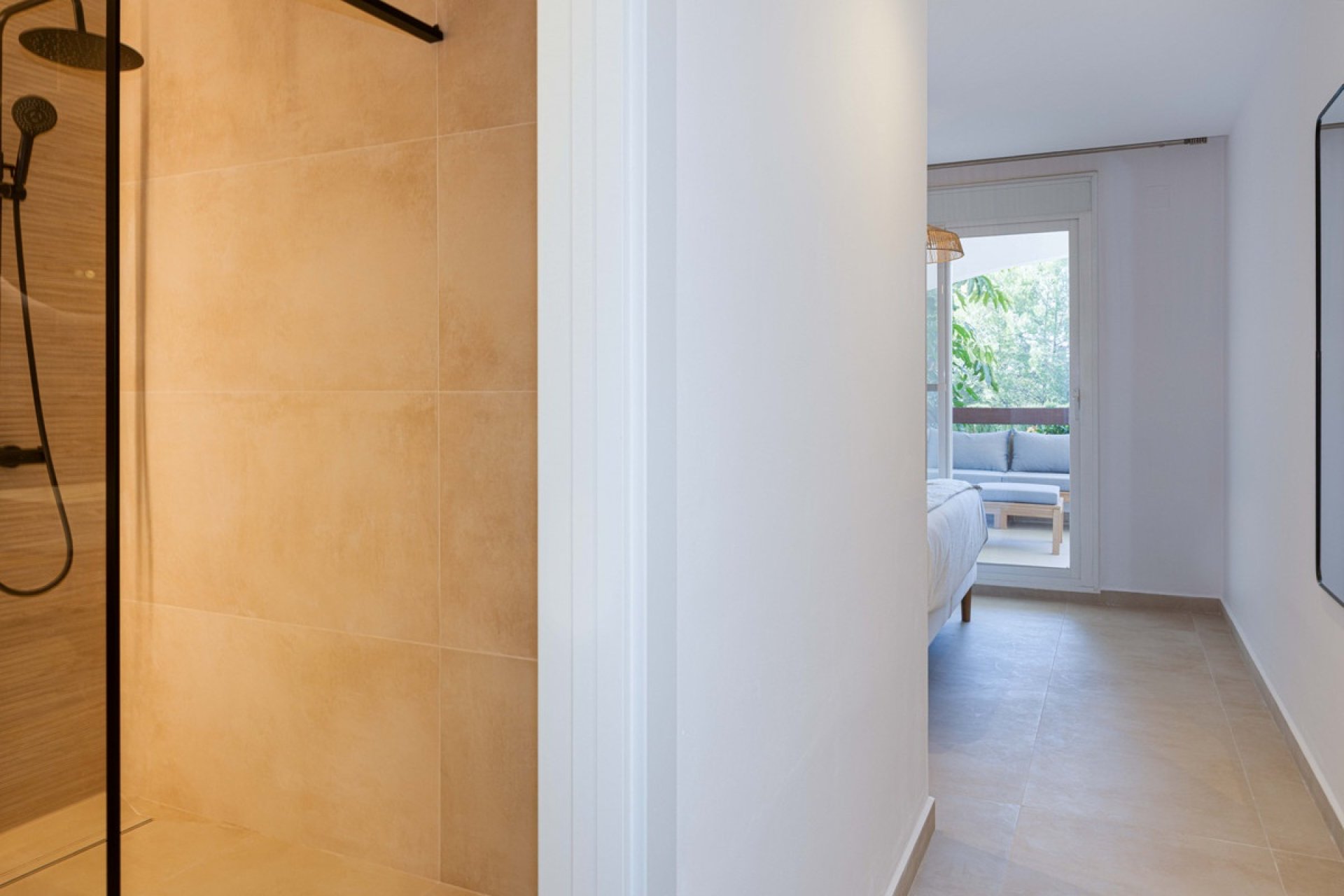 Resale - apartment - Marbella - Nueva Andalucía