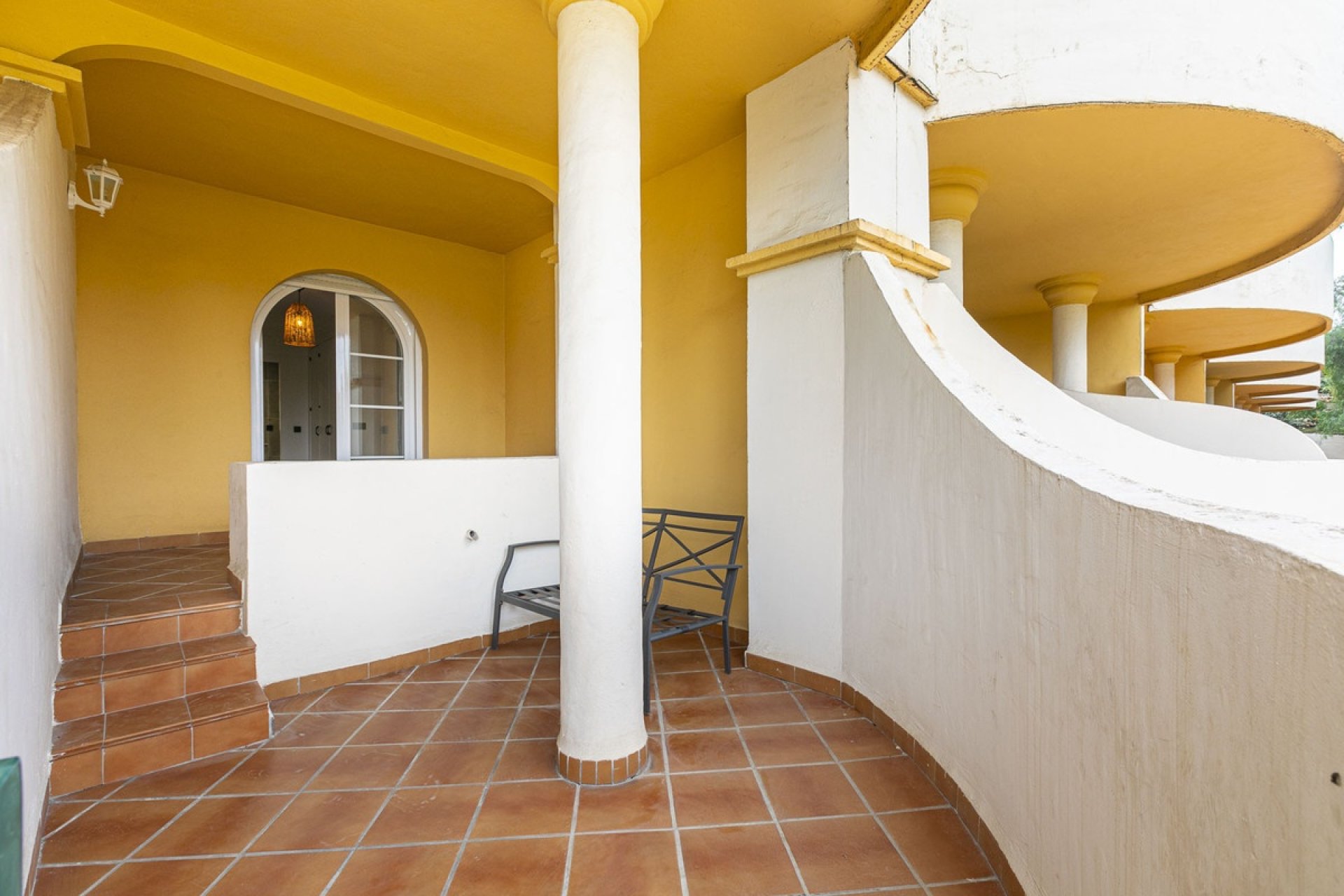 Resale - apartment - Marbella - Nueva Andalucía