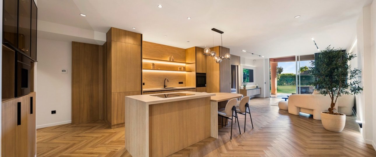 Resale - apartment - Marbella - Nueva Andalucía