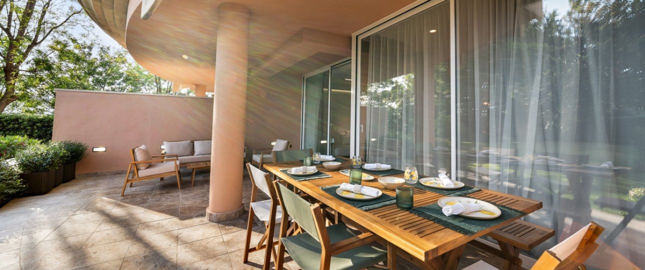 Resale - apartment - Marbella - Nueva Andalucía
