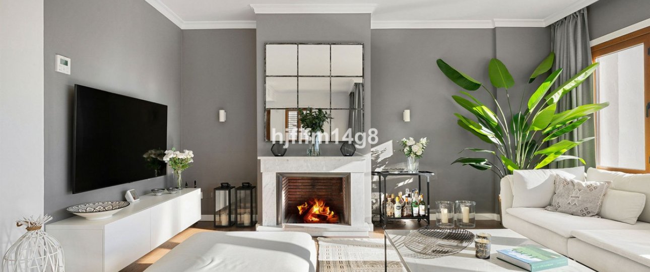 Resale - apartment - Marbella - Nueva Andalucía