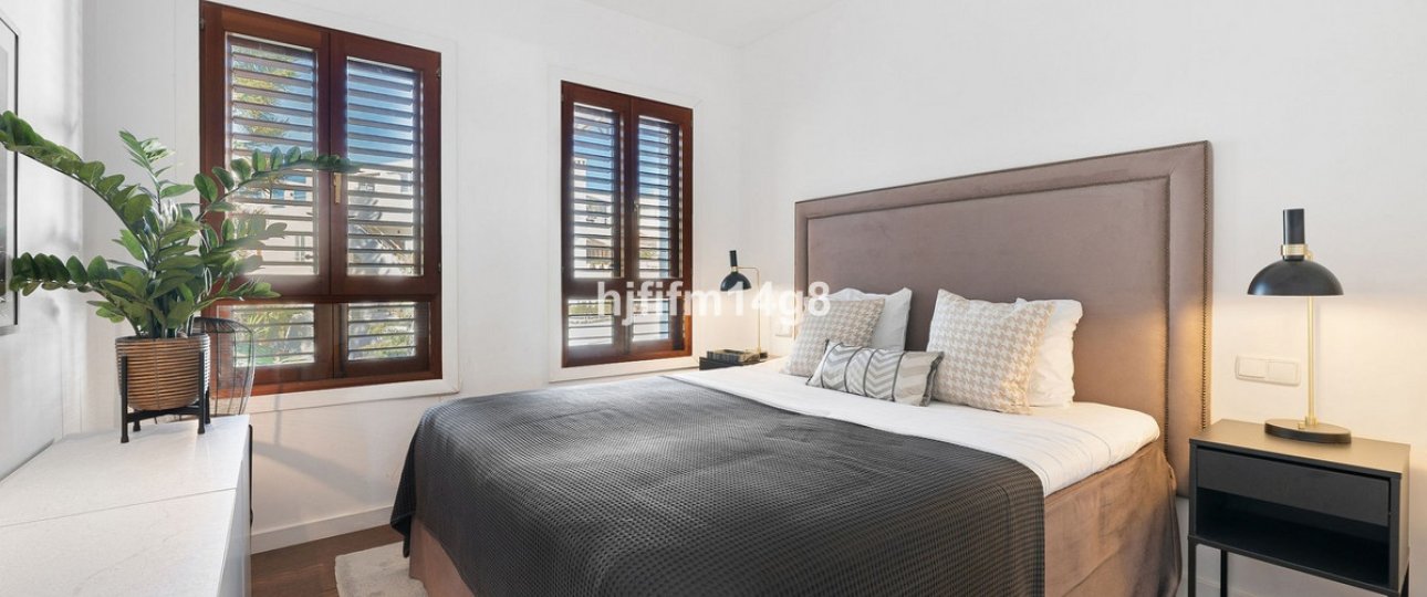 Resale - apartment - Marbella - Nueva Andalucía