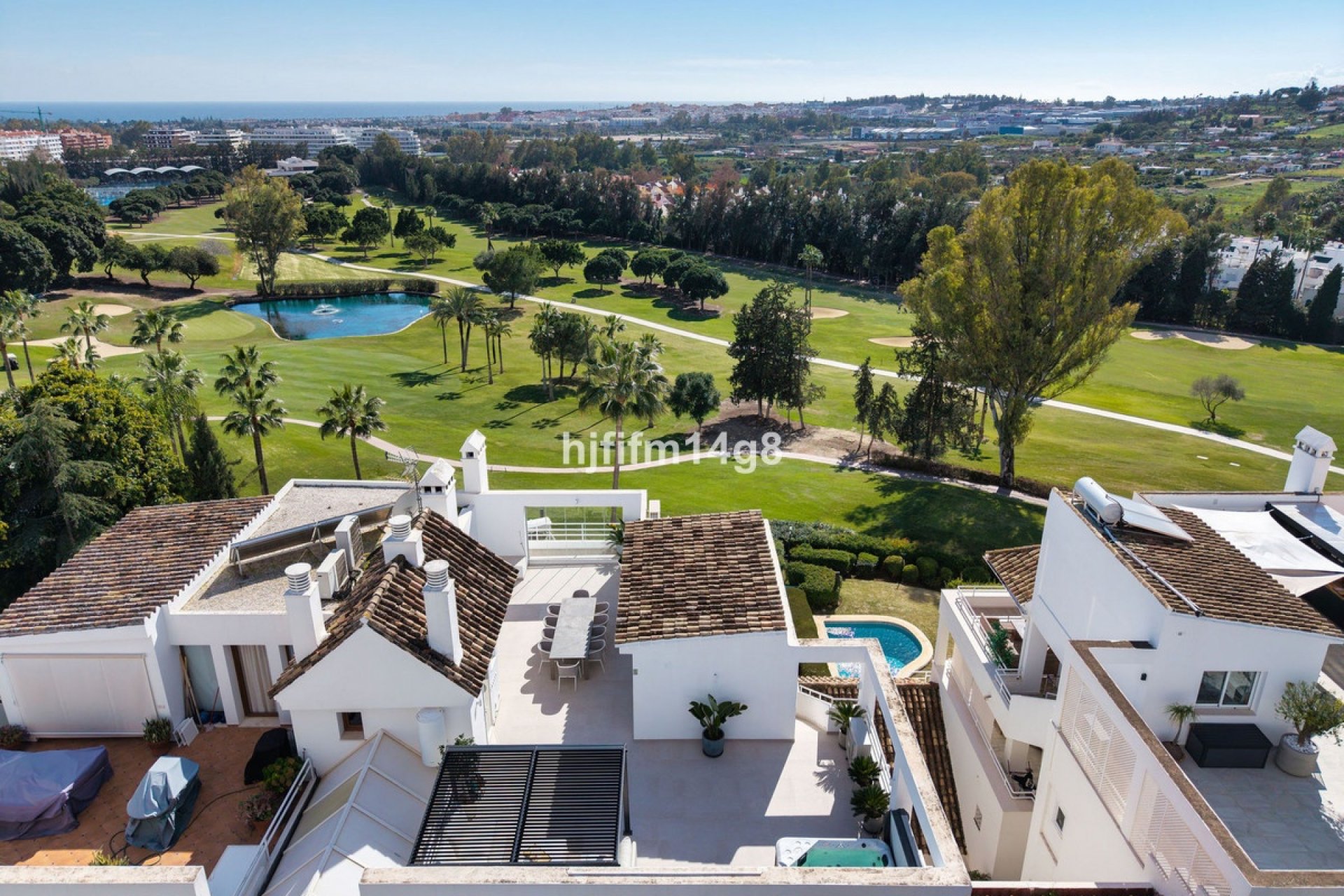 Resale - apartment - Marbella - Nueva Andalucía