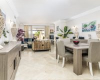 Resale - apartment - Marbella - Nueva Andalucía