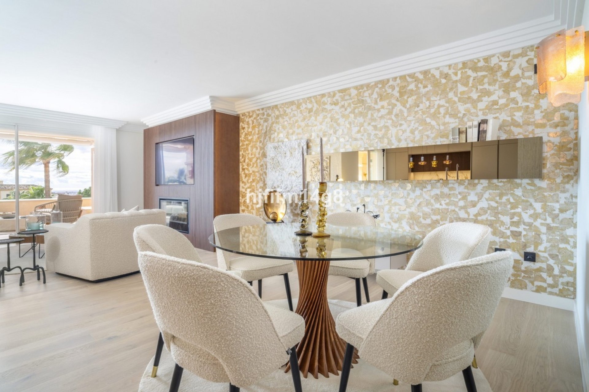 Resale - apartment - Marbella - Nueva Andalucía