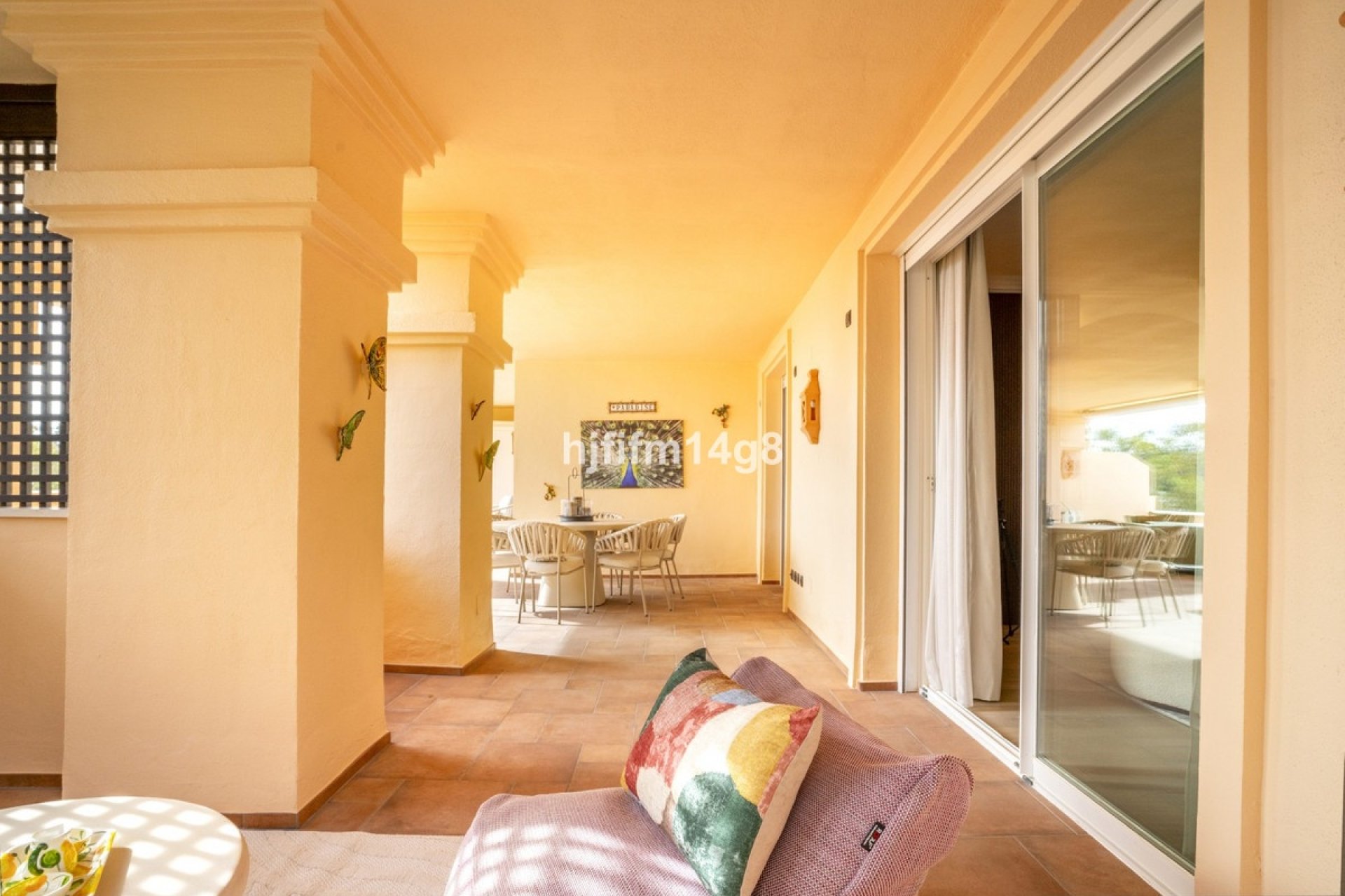 Resale - apartment - Marbella - Nueva Andalucía