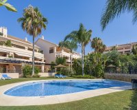 Resale - apartment - Marbella - Nueva Andalucía