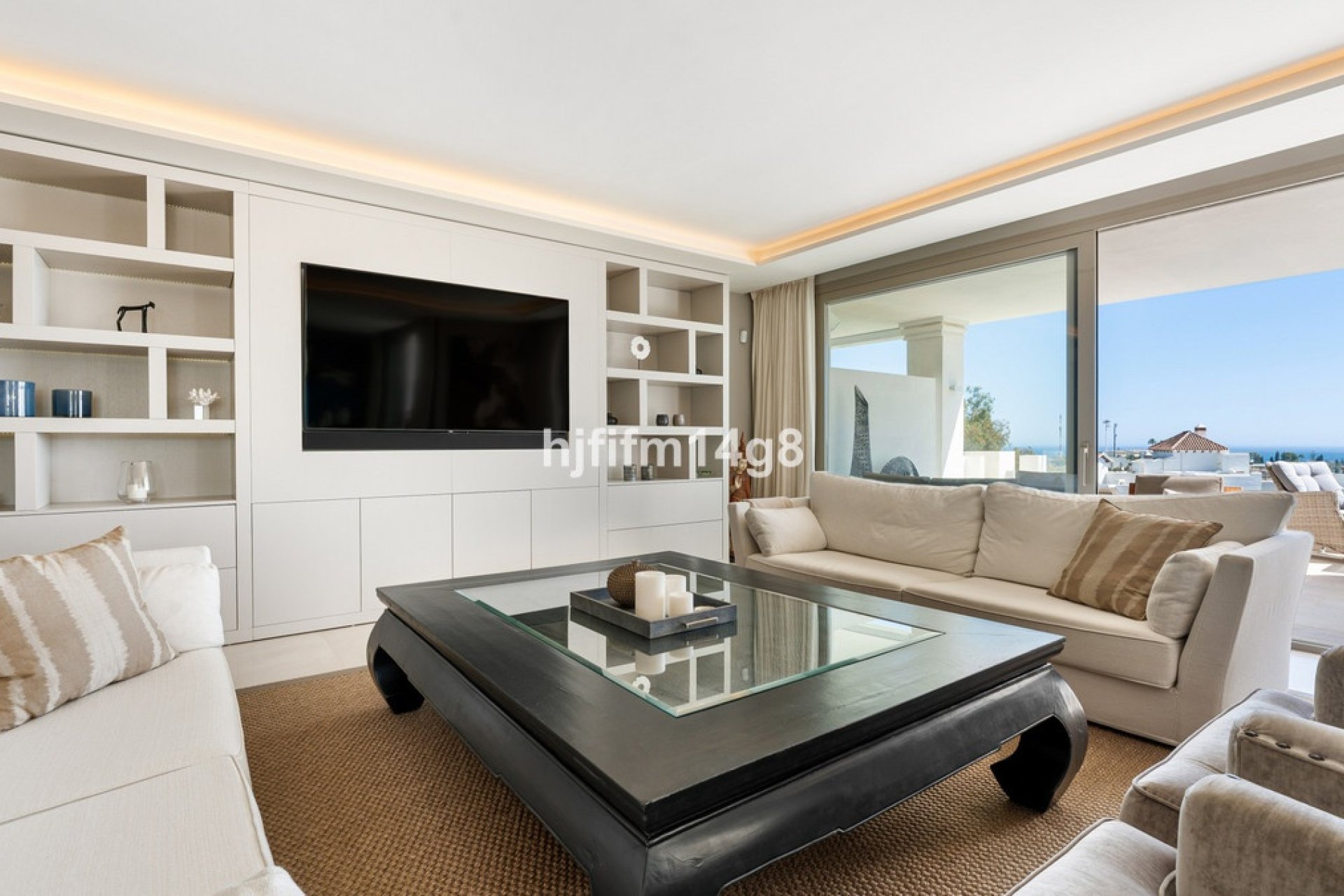 Resale - apartment - Marbella - Nueva Andalucía