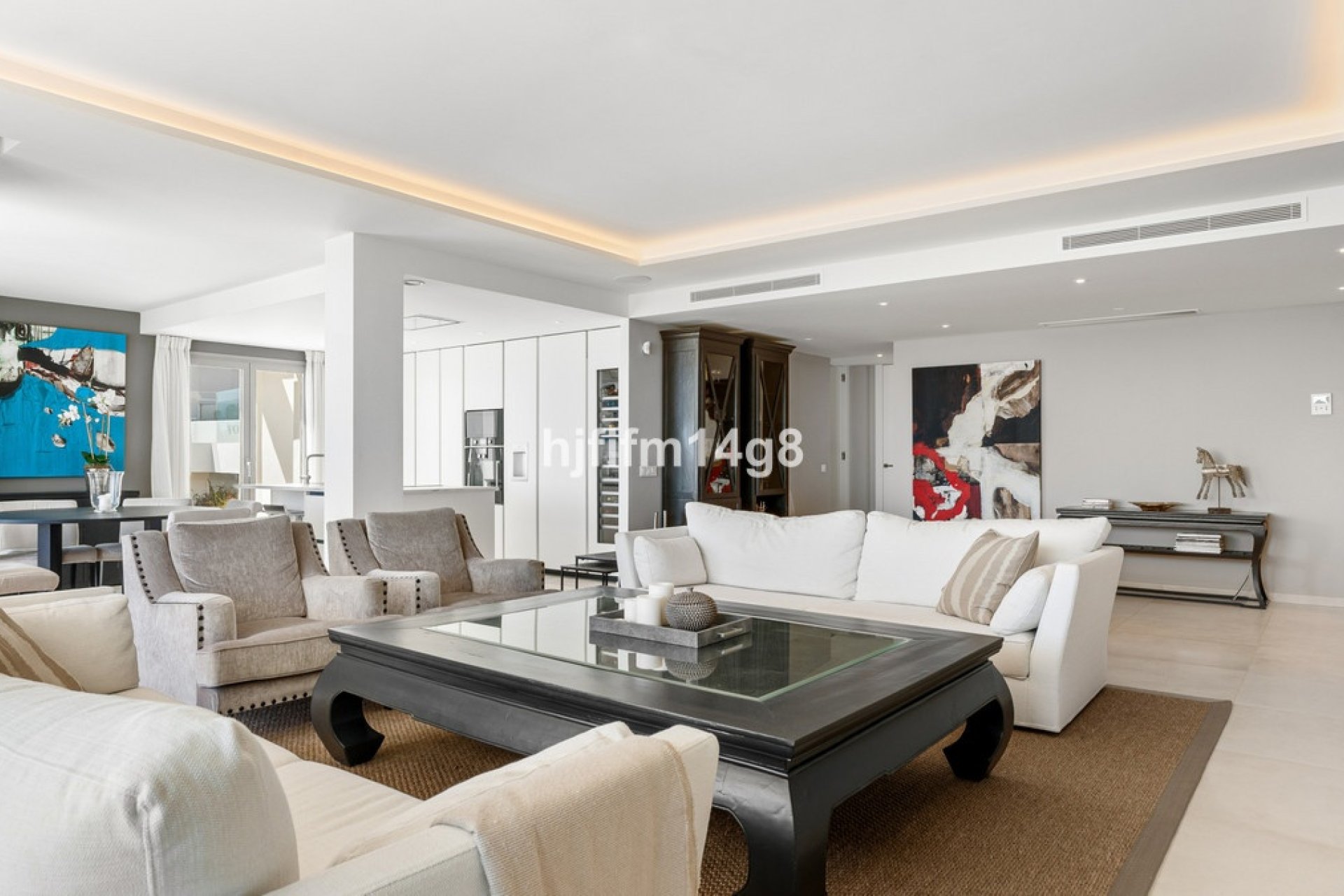 Resale - apartment - Marbella - Nueva Andalucía