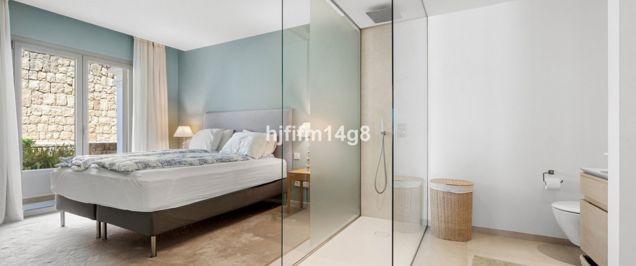 Resale - apartment - Marbella - Nueva Andalucía