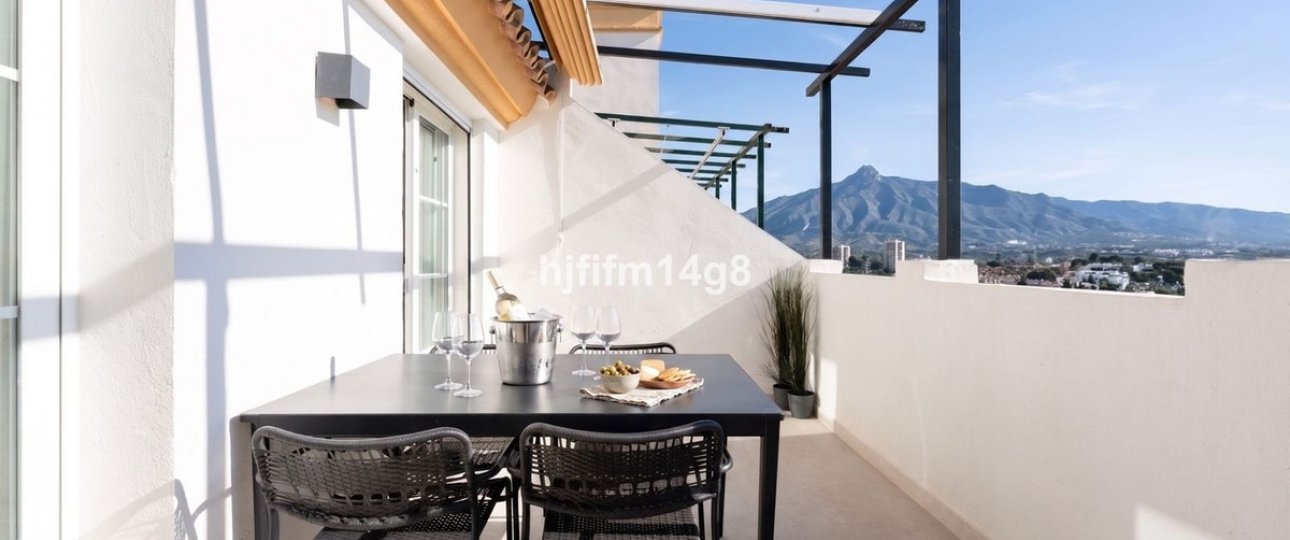 Resale - apartment - Marbella - Nueva Andalucía