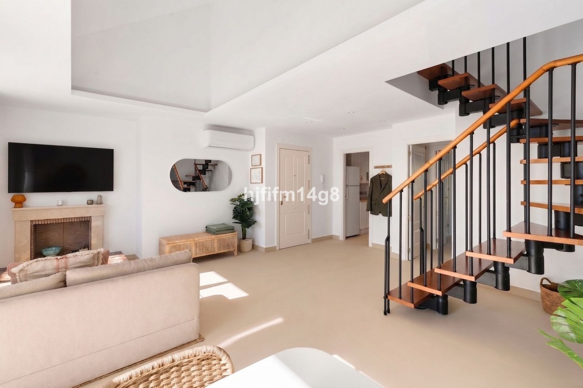 Resale - apartment - Marbella - Nueva Andalucía