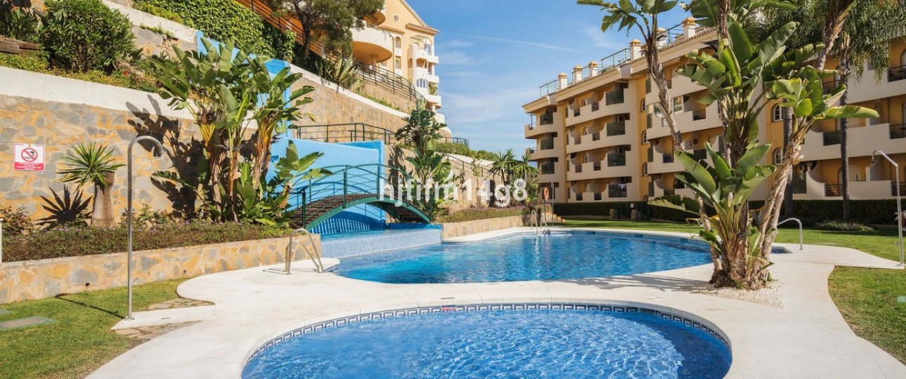Resale - apartment - Marbella - Nueva Andalucía