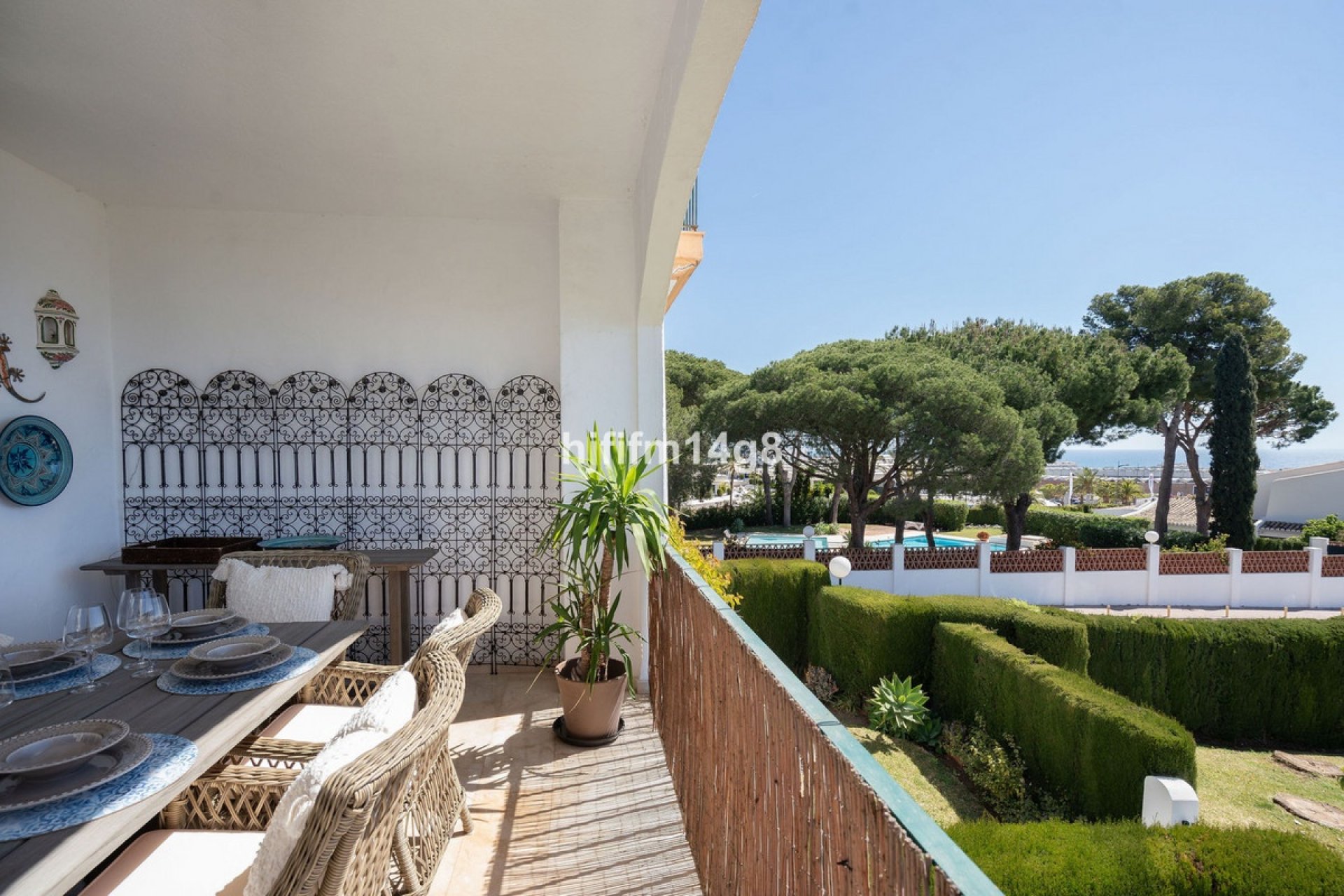 Resale - apartment - Marbella - Nueva Andalucía