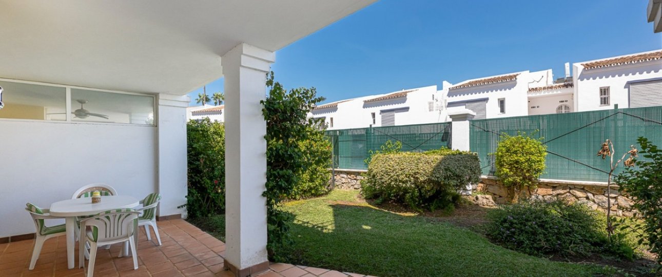 Resale - apartment - Marbella - Nueva Andalucía