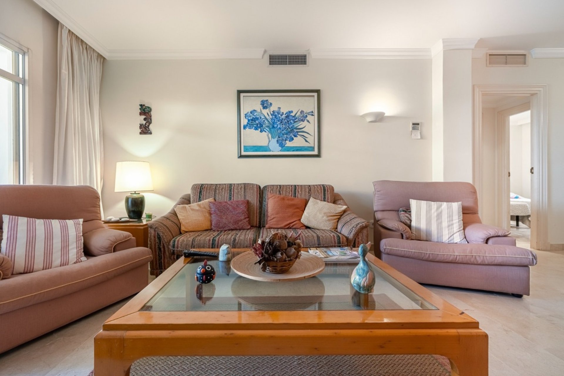 Resale - apartment - Marbella - Nueva Andalucía