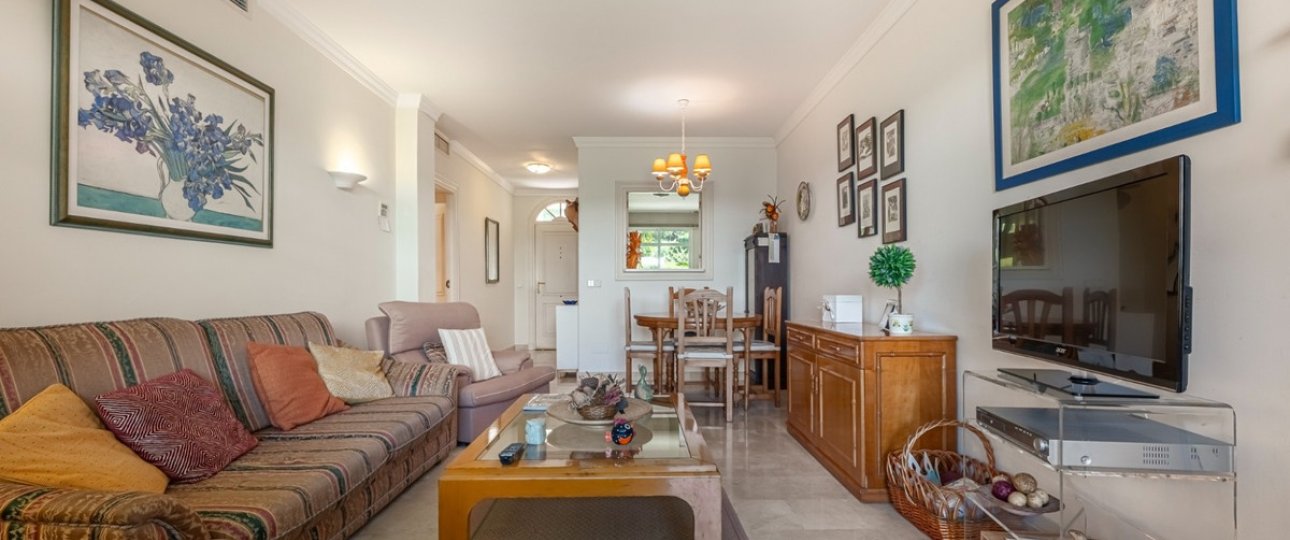 Resale - apartment - Marbella - Nueva Andalucía