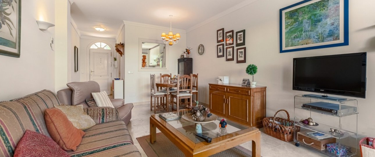 Resale - apartment - Marbella - Nueva Andalucía